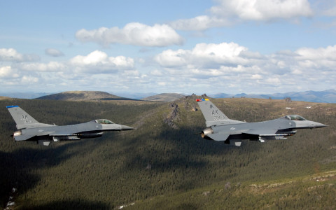 General Dynamics F-16 Fightin Falcon